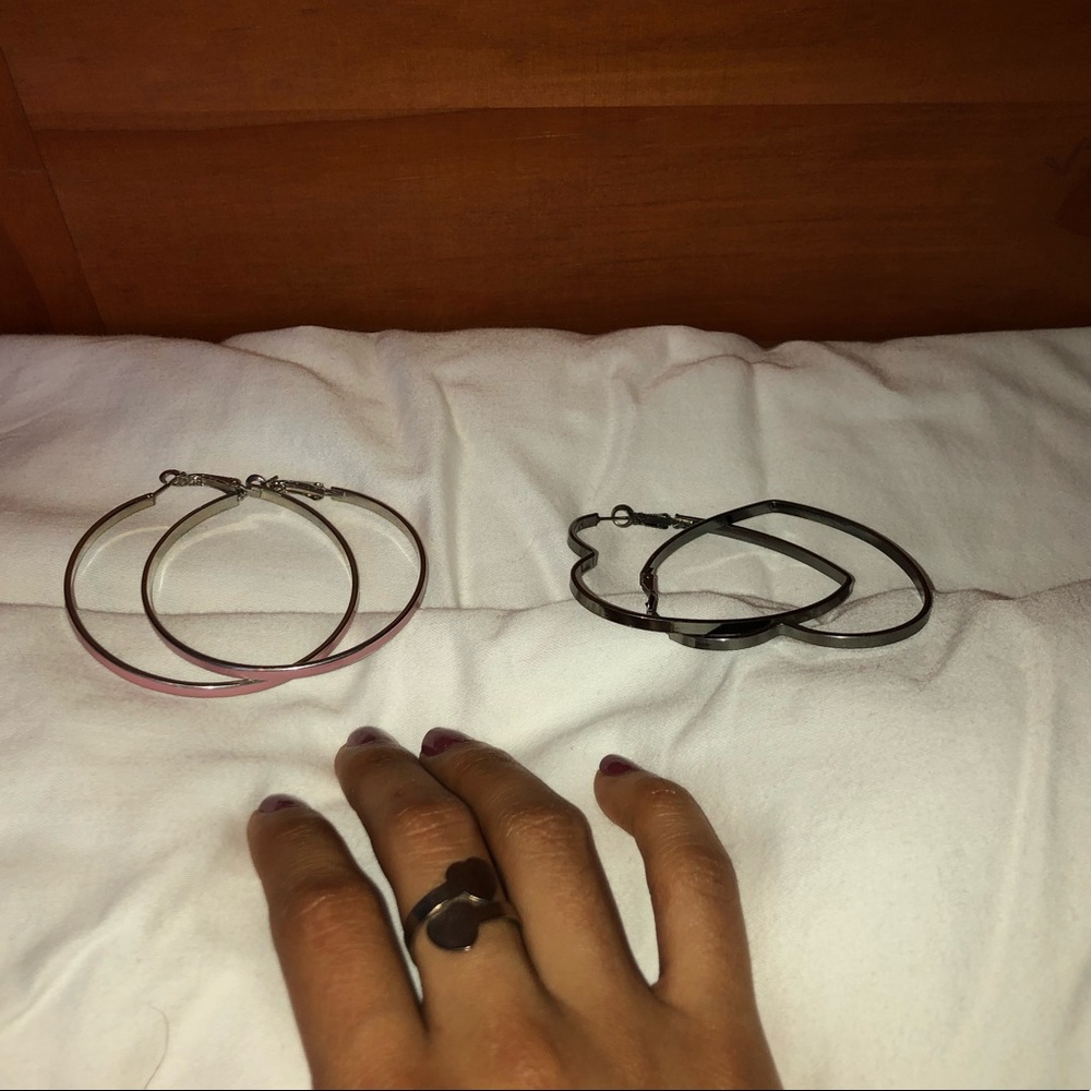 BUNDLE: 2 pair of hoop earrings with heart ring
